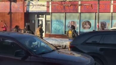 Fallece el hombre baleado por agentes del ICE en EE.UU.