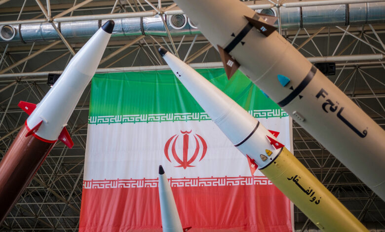 Irán elevará su preparación militar y descarta negociar con Washington