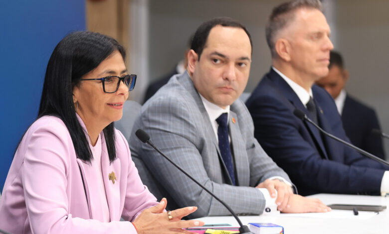 Presidenta (E) Delcy Rodríguez: «Venezuela no acepta órdenes de ningún factor externo»