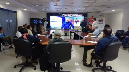 Vicepresidente Menéndez destaca consolidación del Sistema de Planificación Popular en el desarrollo del Gobierno Comunal en Venezuela 