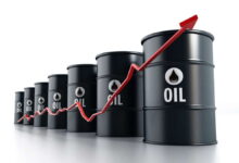 Precios del petróleo vuelven a subir tras anuncio de imposición de aranceles