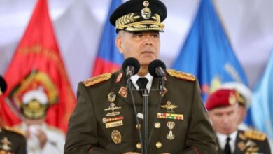 FANB otorgará insignia de comandante en jefe a presidenta (e) Delcy Rodríguez