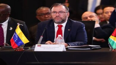 Canciller Gil denunció ante Celac que Venezuela continúa bajo amenaza y asedio imperial