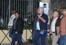 Miles marchan en Cuba con antorchas en rechazo a amenazas de EE.UU.