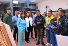 Presidenta (E) Delcy Rodríguez llama a participar en la Consulta Popular del 8M