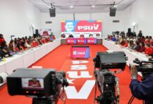 Psuv convoca a vigilia y marcha a un mes del secuestro del presidente Maduro y Cilia
