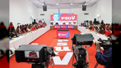 Psuv convoca a vigilia y marcha a un mes del secuestro del presidente Maduro y Cilia