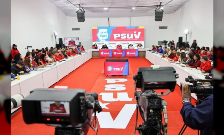 Psuv convoca a vigilia y marcha a un mes del secuestro del presidente Maduro y Cilia