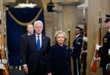 Los Clinton acuerdan declarar en el caso Epstein tras meses de resistencia