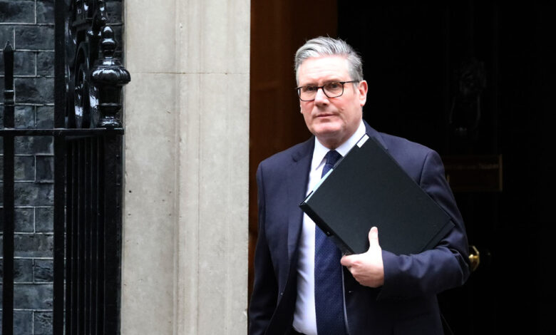 Nuevos archivos de Epstein podrían llevar a la caída del Gobierno de Reino Unido