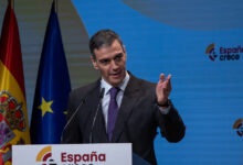 Sánchez investigará a X, Meta y TikTok: "La impunidad de los gigantes debe acabar"