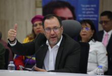 Canciller Gil: En Venezuela no tenemos misiles ni portaviones, pero tenemos la razón