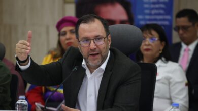 Canciller Gil: En Venezuela no tenemos misiles ni portaviones, pero tenemos la razón