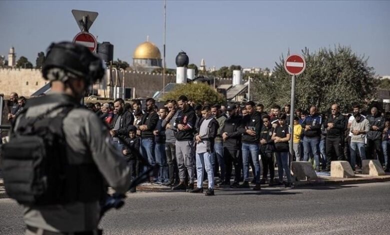 Israel restringe acceso a palestinos a Al-Aqsa durante primer viernes del Ramadán