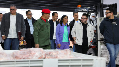 Presidenta (e) Delcy Rodríguez inspeccionó encadenamiento productivo en planta Río de Oro