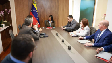 Presidenta (E) Delcy Rodríguez se reunió con representantes de petrolera Repsol
