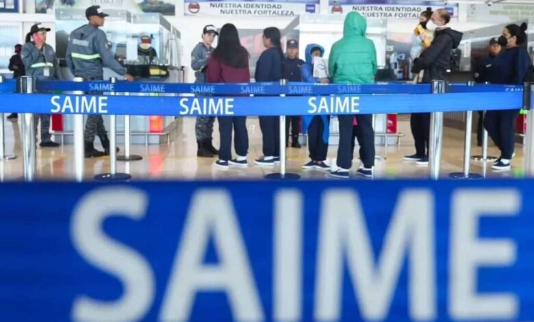 Retornan a Venezuela 110 migrantes deportados de EE.UU.