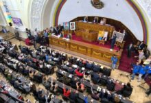 Fiscal General y Defensor del Pueblo presentan su renuncia ante el Parlamento