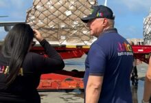 Llegan a Venezuela más de 35 mil insumos médicos para pacientes renales