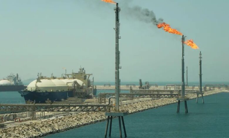 Catar denuncia ataque contra complejo de gas natural licuado
