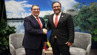 Cancilleres de Venezuela y Cuba disertaron sobre la situación geopolítica en la región