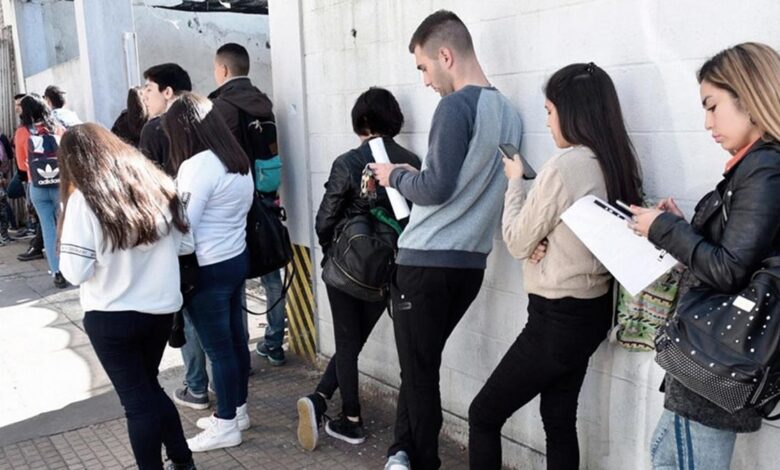 Sube a 7,5% tasa de desocupación en Argentina en 2025