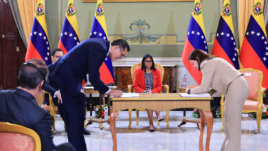 Venezuela suscribe nuevos acuerdos de cooperación energética con empresas de EE. UU.