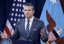 El secretario de Guerra de EE. UU. tilda a los medios de "fariseos"