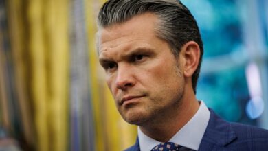 Congreso de EE.UU. recibe una petición para destituir a Hegseth como secretario de Guerra