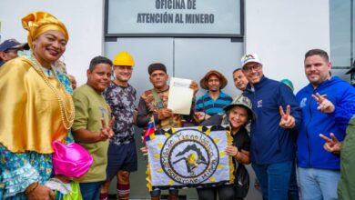 Ministro Héctor Silva inaugura Oficina de Atención al Minero en El Callao