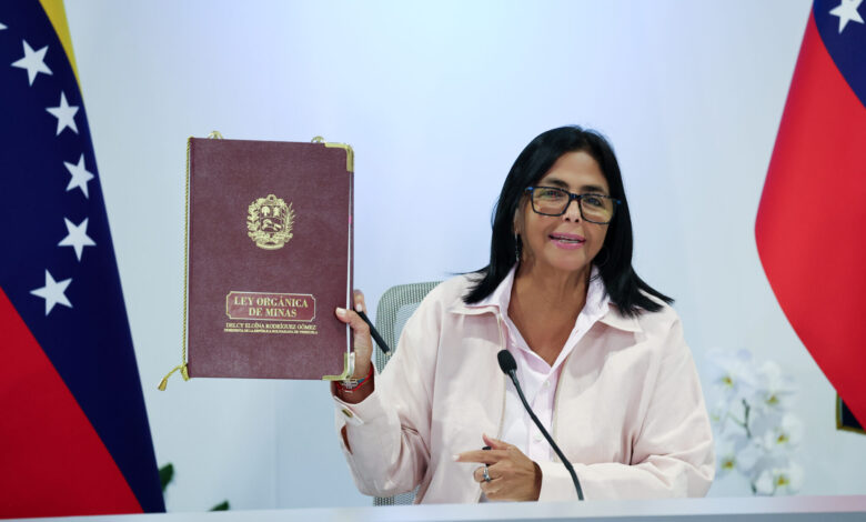 Presidenta (E) Delcy Rodríguez promulga Ley Orgánica de Minas
