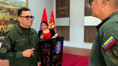 Condecoran a Tropas Profesionales del Ejército Bolivariano