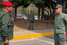 Ministro González López fortalece apresto operacional de la FANB