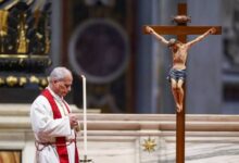 Papa León XIV recordó en Vía Crucis el dolor causado por las guerras