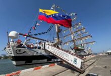 Buque Escuela Simón Bolívar avanza hacia México con mensaje de paz