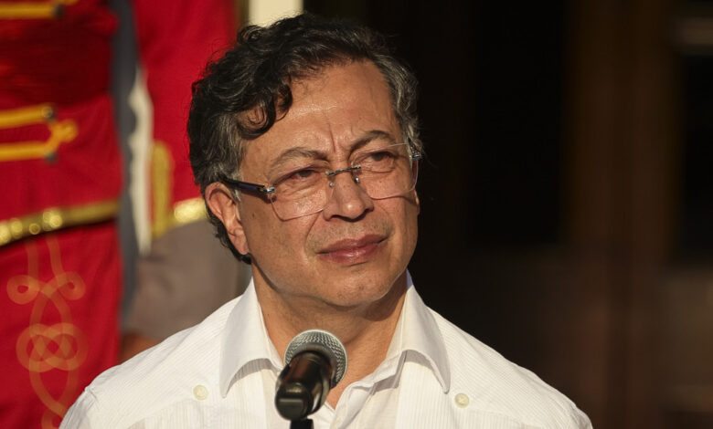 Petro: "No tengo ningún problema en retirar los aranceles a productos del Ecuador"