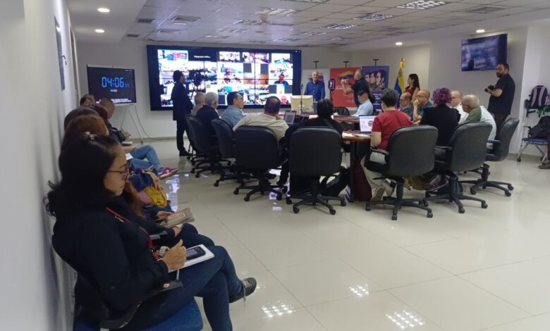 Menéndez: construcción de consensos nacionales es clave para paz y soberanía de Venezuela