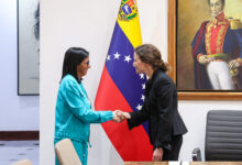 Presidenta (E) expuso avances de la economía venezolana a directivos del Banco Mundial
