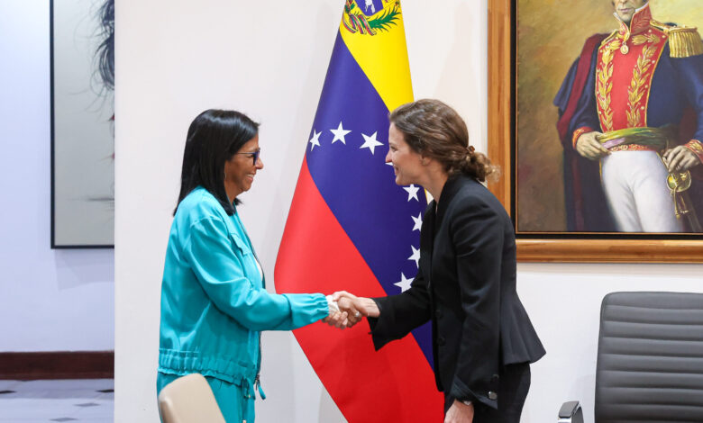 Presidenta (E) expuso avances de la economía venezolana a directivos del Banco Mundial