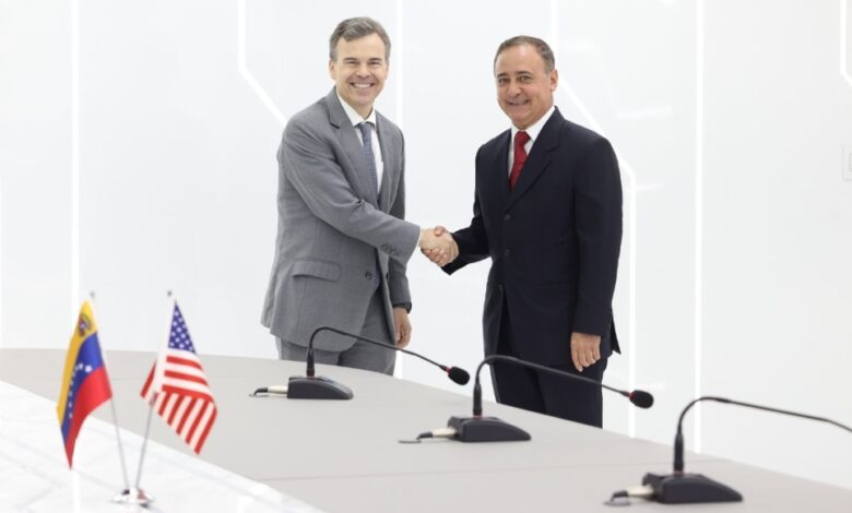 Ministro de Energía Eléctrica y encargado de negocios de EE. UU. evalúan reconstrucción del SEN