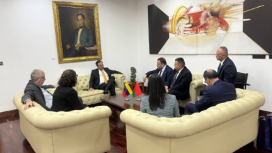 Venezuela recibe a delegación de Belarús para afianzar alianzas estratégicas