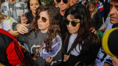 Hijas de Maradona demandan a la exjueza del caso sobre muerte del astro