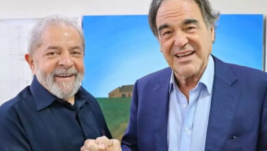 Oliver Stone niega nexo de exbanquero brasileño con filme sobre Lula
