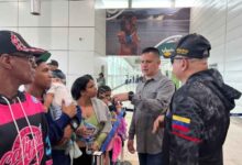 Misión Vuelta a la Patria retorna a 134 migrantes venezolanos desde Panamá