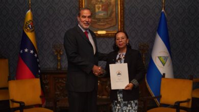 Venezuela recibe Copias de Estilo de embajadora designada de Nicaragua