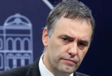 Renunció finalmente cuestionado jefe de Gabinete argentino