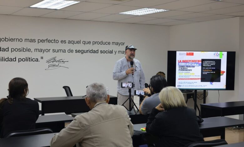 Cesb dicta taller que repiensa la independencia americana como un debate permanente