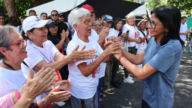 Presidenta (E) Delcy Rodríguez inspeccionó avances de la economía comunal en Caucagüita