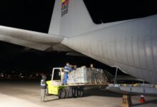 Ecuador envía primer vuelo con ayuda a Venezuela tras terremotos