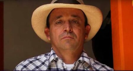 Colombia: Ratifican pena de 28 años de cárcel para Santiago Uribe por crímenes graves